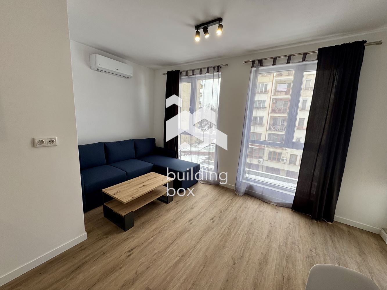 Чисто нов просторен двустаен апартамент - 0