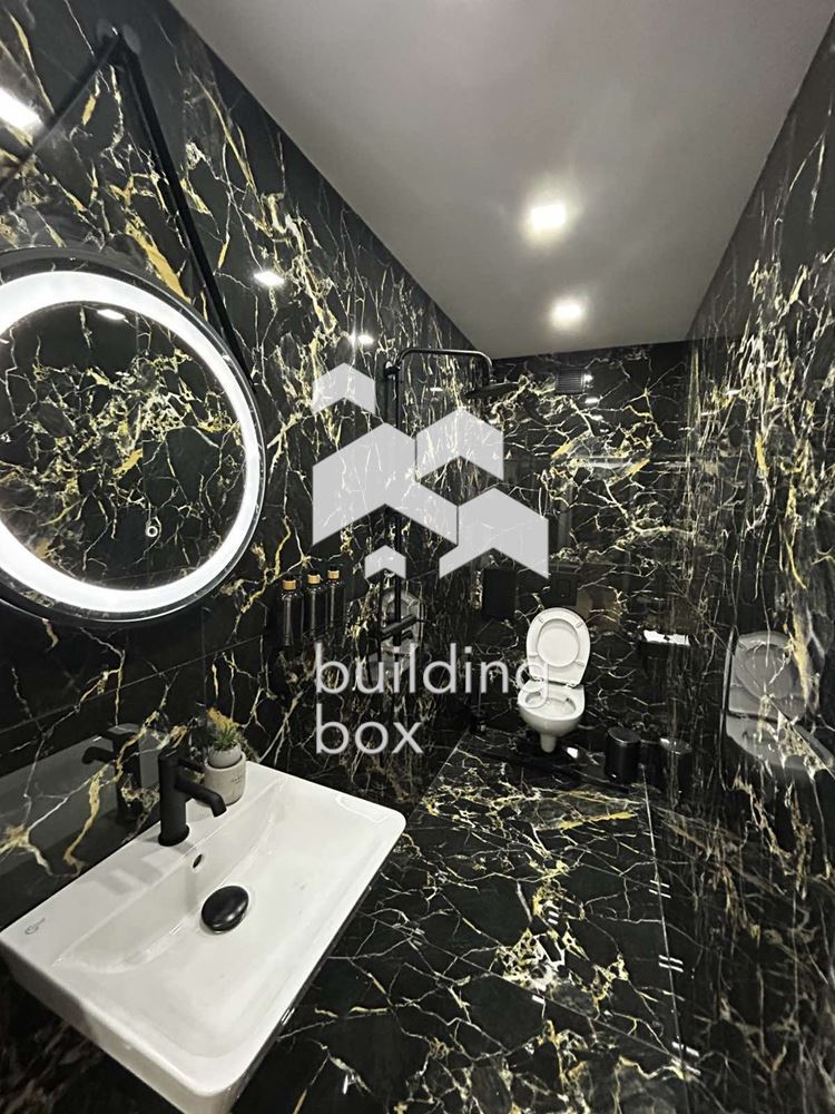 Двустаен апартамент - Център - 0