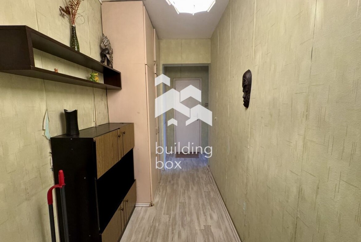 Тристаен с отделна кухня близо до Руски паметник - 0