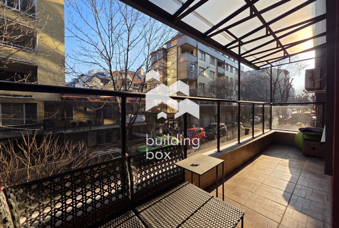 Тристаен обзаведен апартамент - кв. Стрелбище - 0