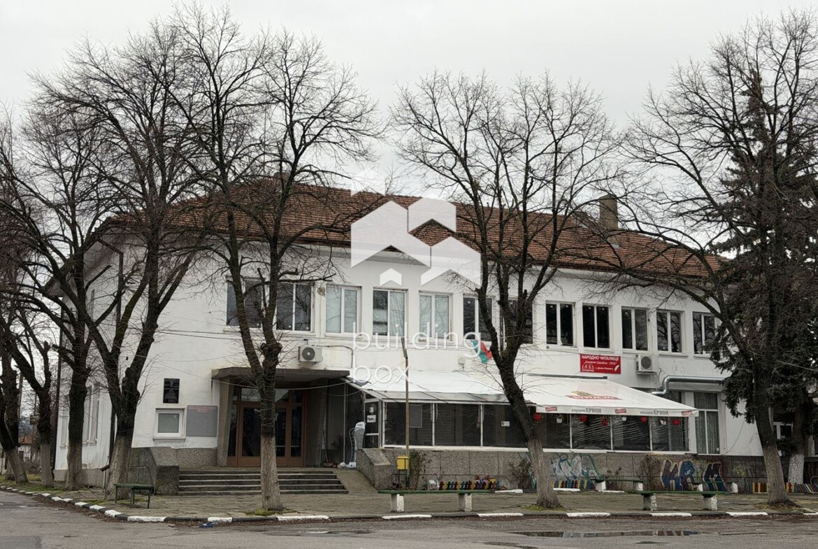 Къща - село Долни Раковец - 0