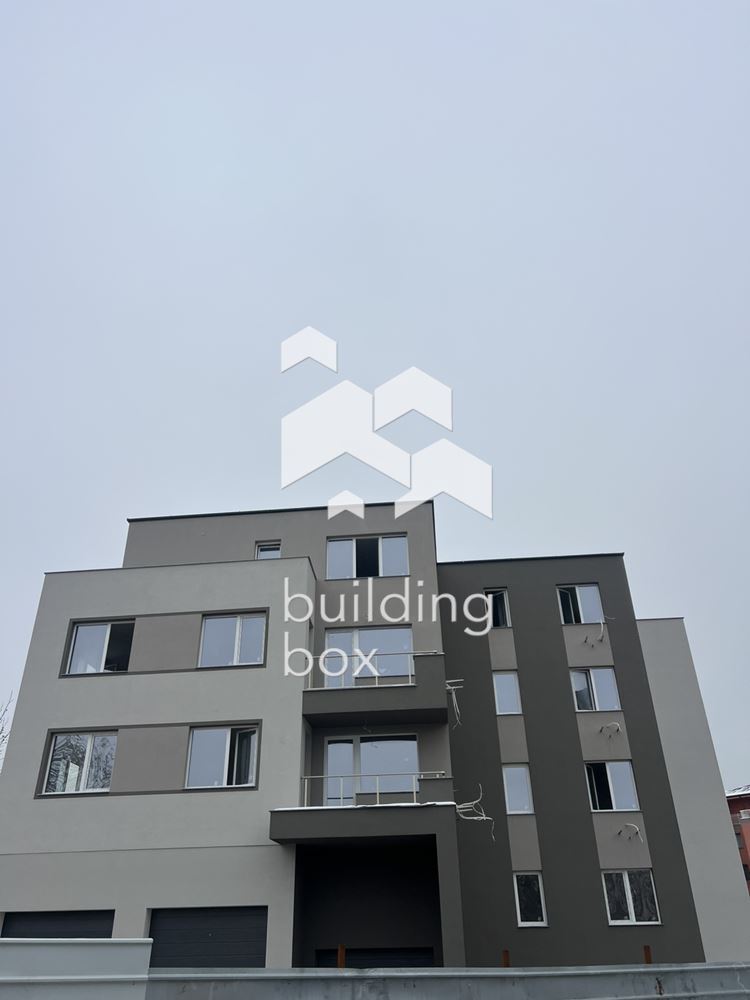 Двустаен апартамент с веранда