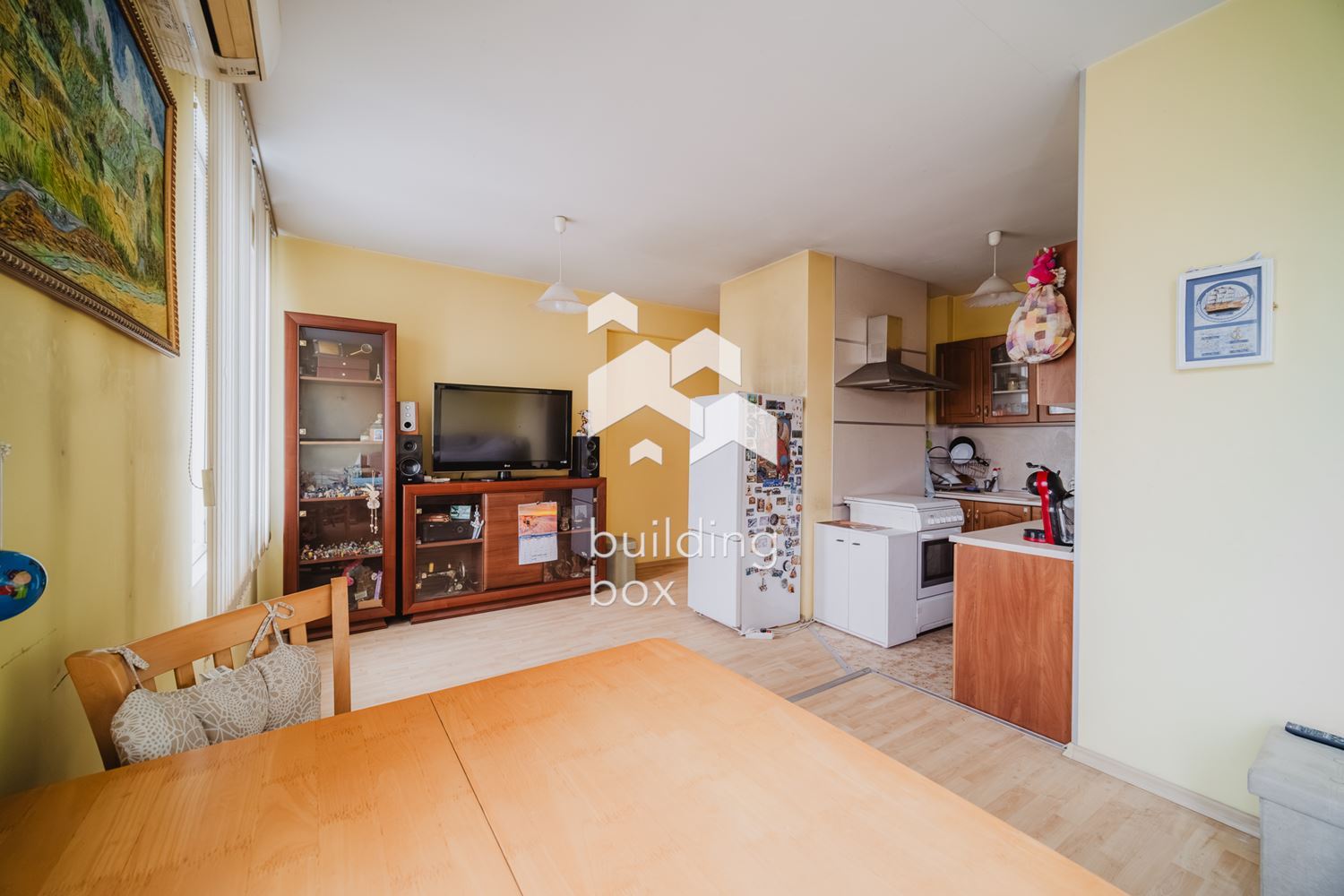 Тристаен аапартамент на 2 мин. от Катедрала Варна - 0