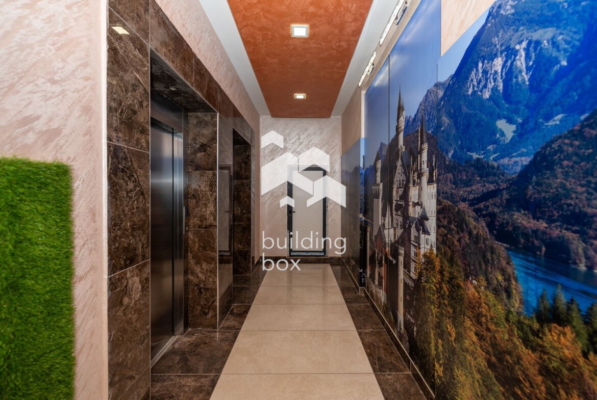 Довършен до ключ апартамент на бул. Македония до Ритейл Парк - 0