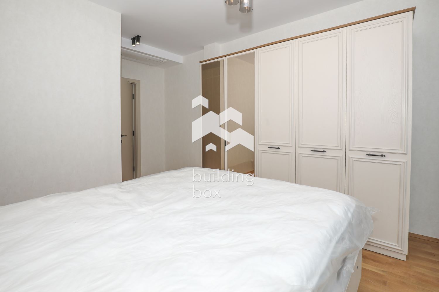 Тристаен апартамент - кв. Горна Баня - 0