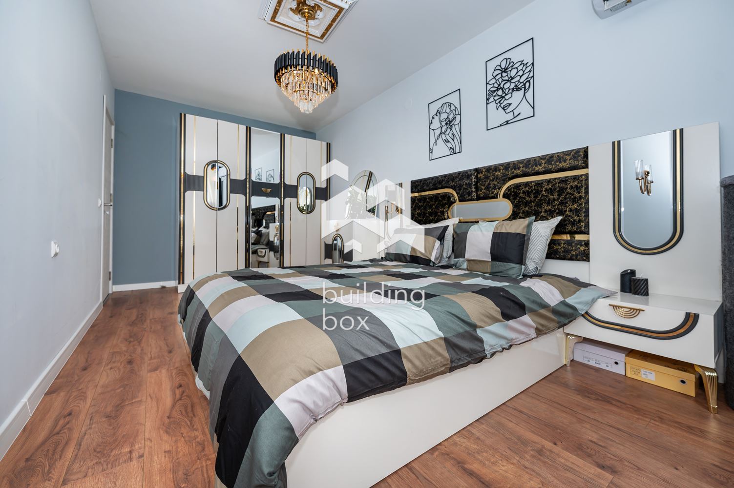 Двустаен обзаведен апартамент в Асеновград - 0