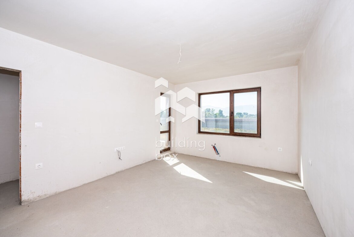 Къща с акт 16 - 0