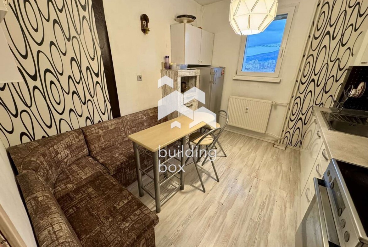 Тристаен с отделна кухня близо до Руски паметник - 0