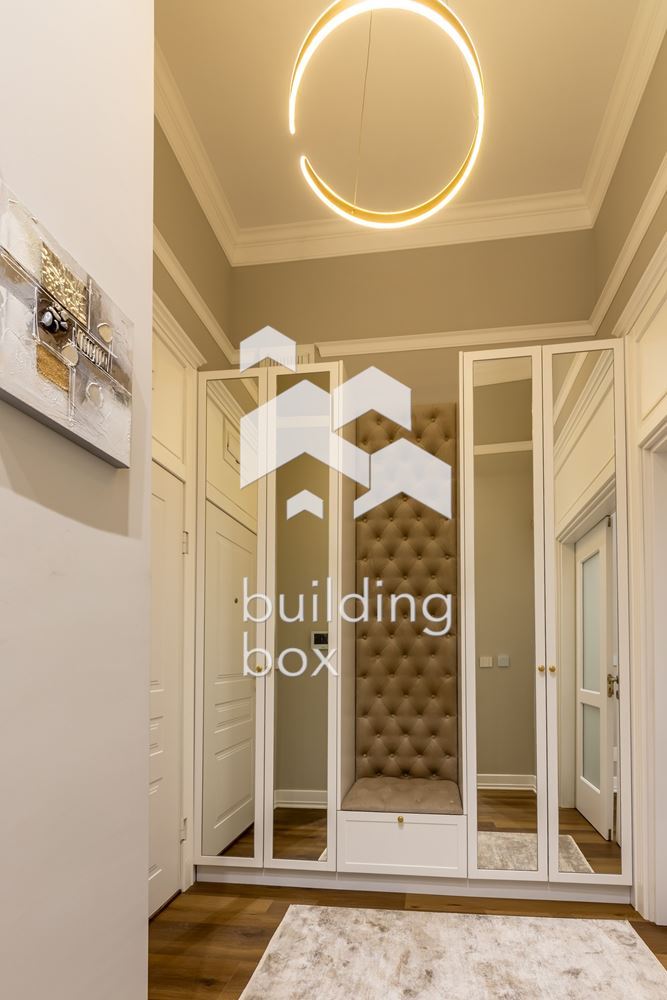 Бутиков тристаен апартамент в град Варна - 0