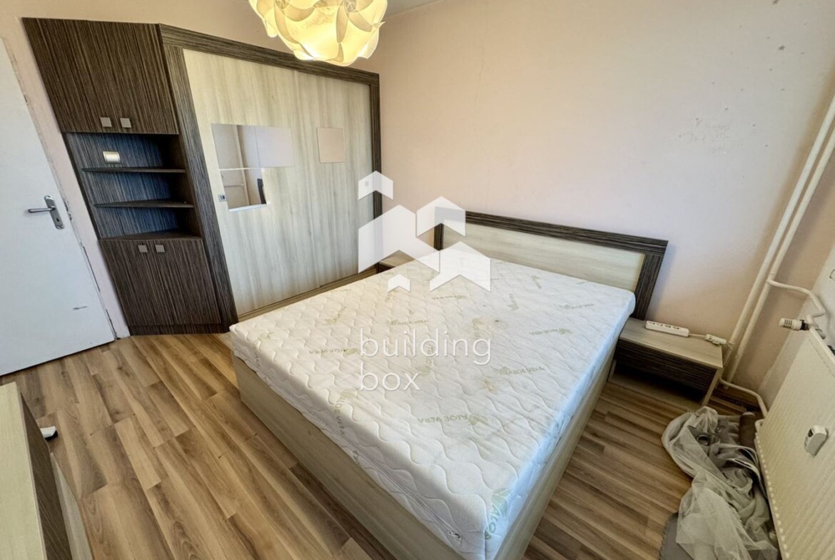 Тристаен с отделна кухня близо до Руски паметник - 0