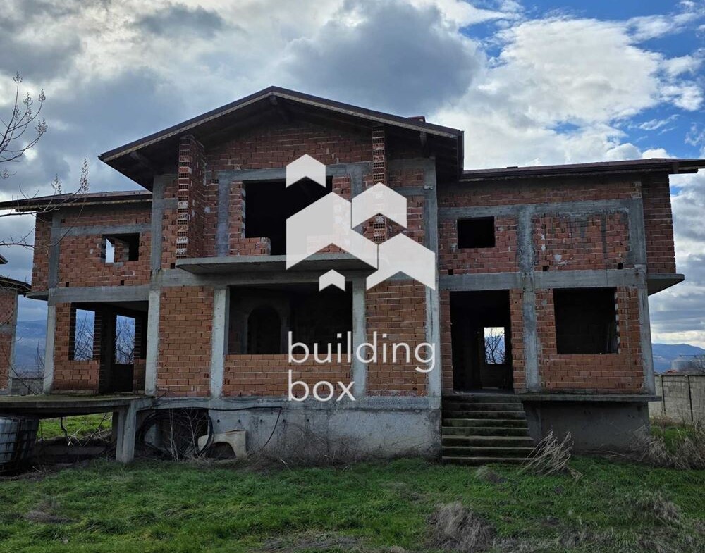 Къща в с. Йоаким Груево на 15 минути от гр. Пловдив. - 0