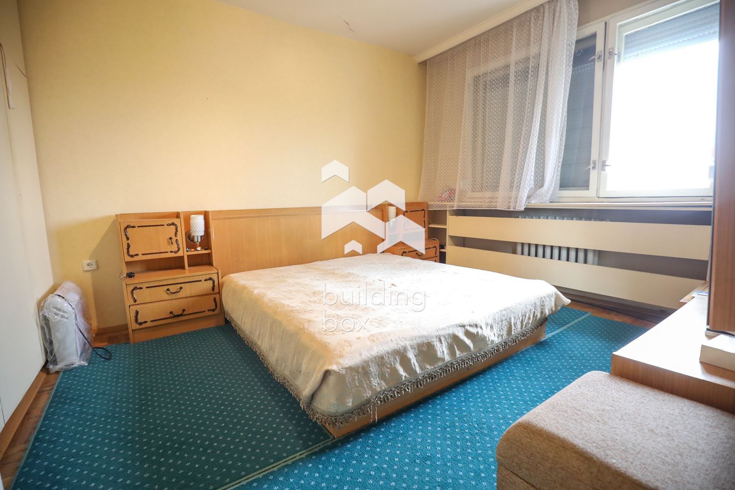 Тристаен апартамент - ж.к. Изток - 0