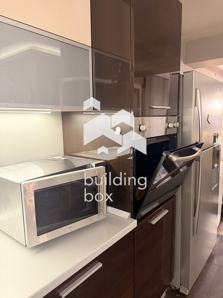 Апартамент с три спални под наем - 0