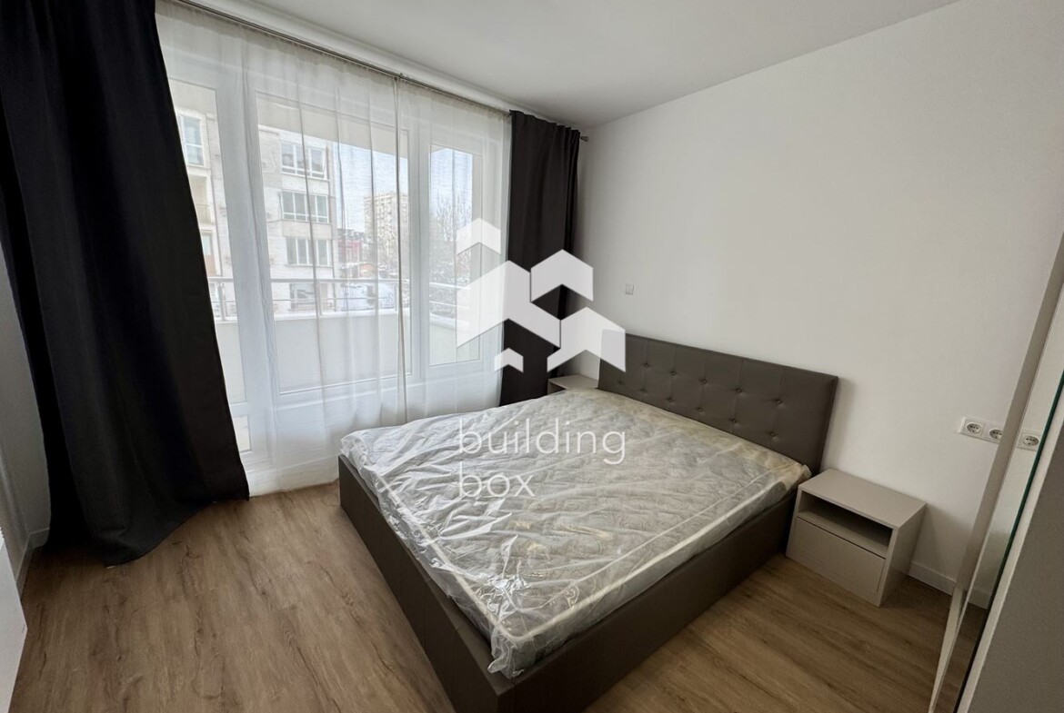 Чисто нов просторен двустаен апартамент - 0