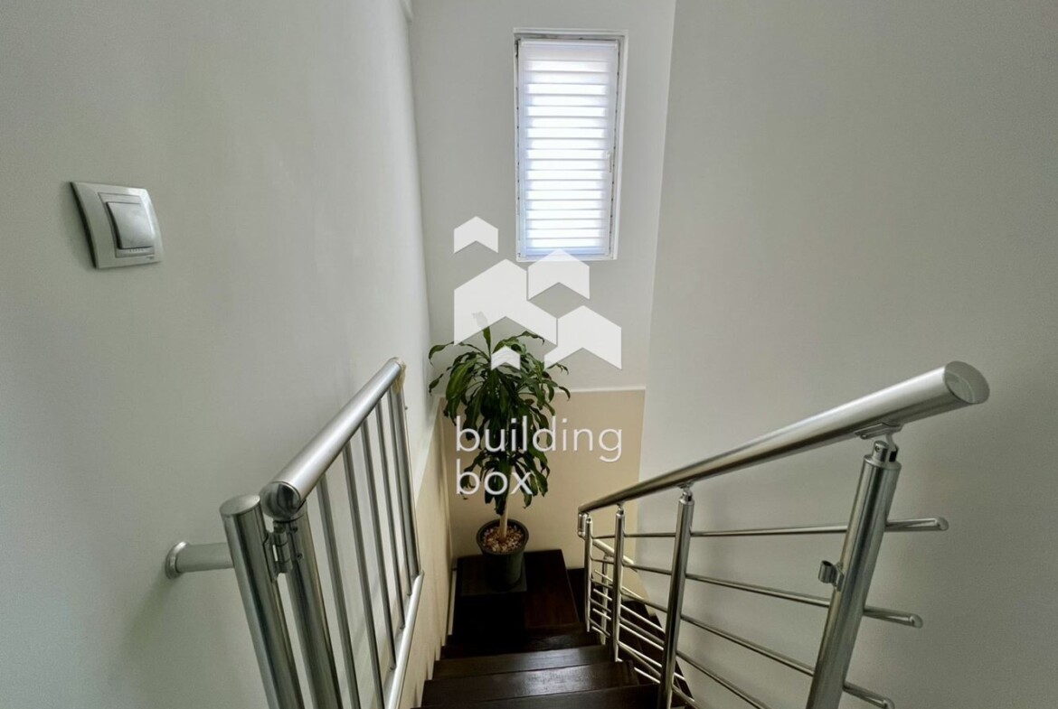 Мезонет - кв. Младост 2 - 0