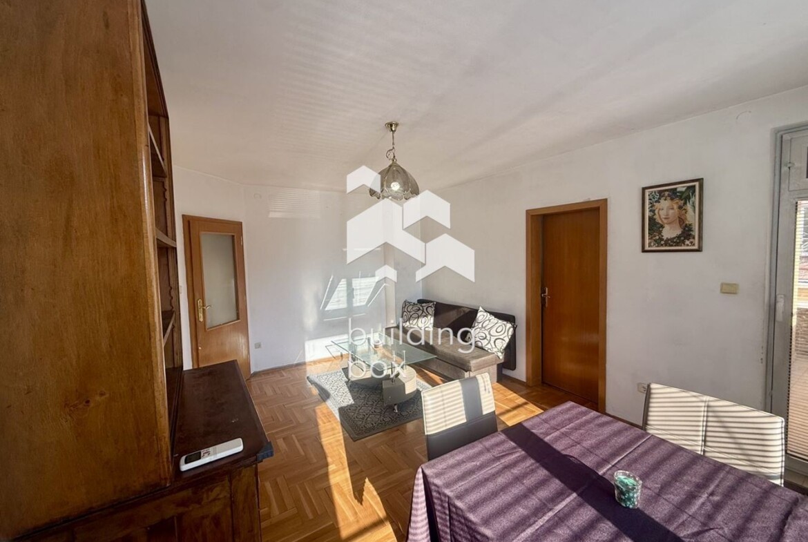 Функционален тристаен апартамент в кв. Белите брези - 0