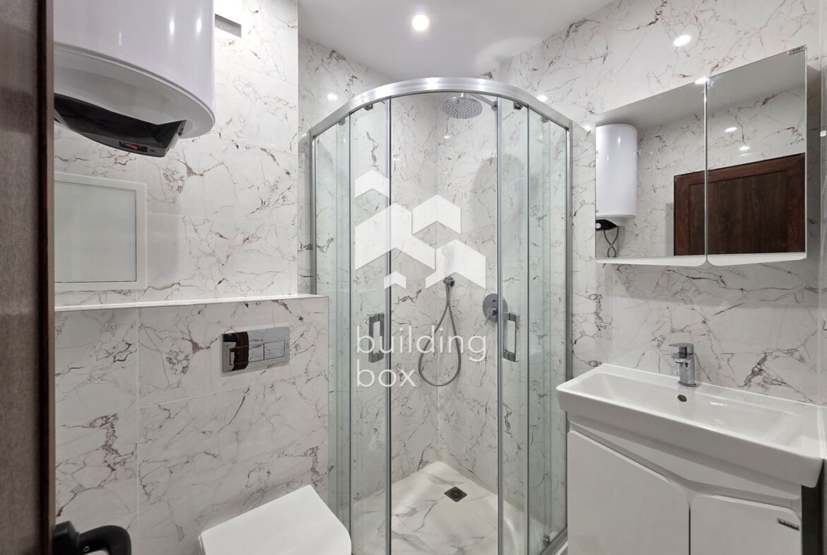 Светъл двуста апартамент в предпочитаната част на кв. Малинова долина - 0