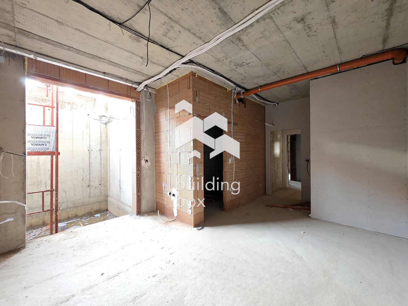 Луксозен мезонет - местност "Камбаните" - 0