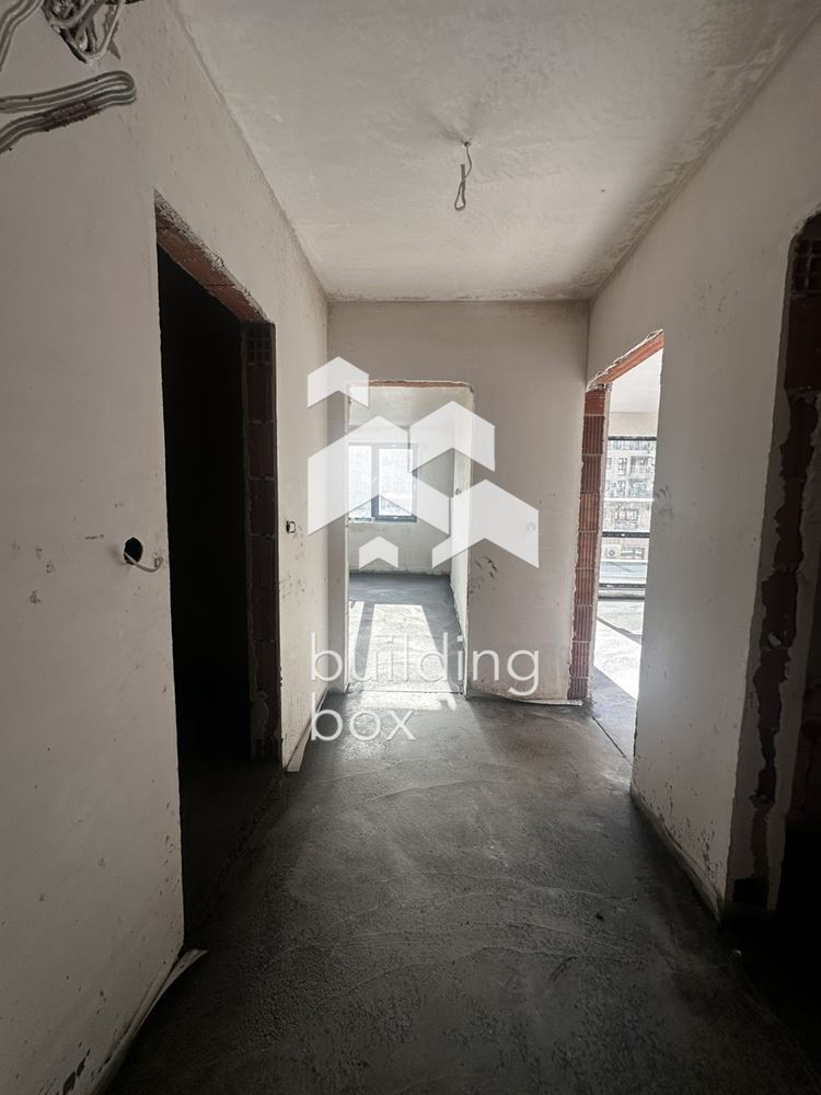 Двустаен апартамент с разпределение без аналог - кв. "Христо Смирненски" - 0