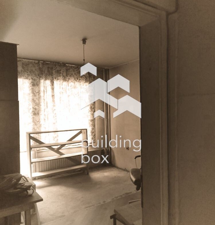 Продава тристаен апартамент в Люлин 4 - 0