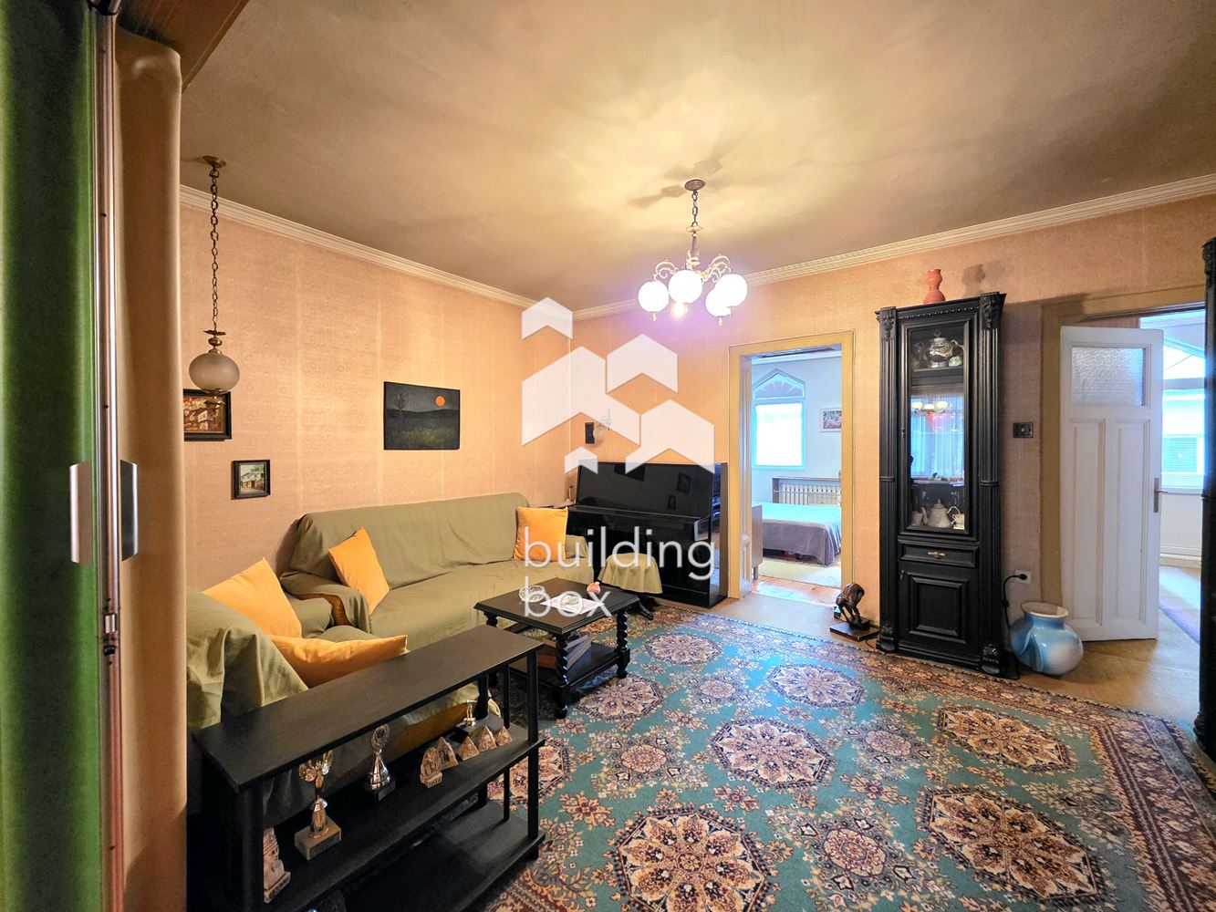 Тристаен апартамент в сърцето на столицата - ул. „Уилям Гладстон“, до бул. „Витоша“ - 0