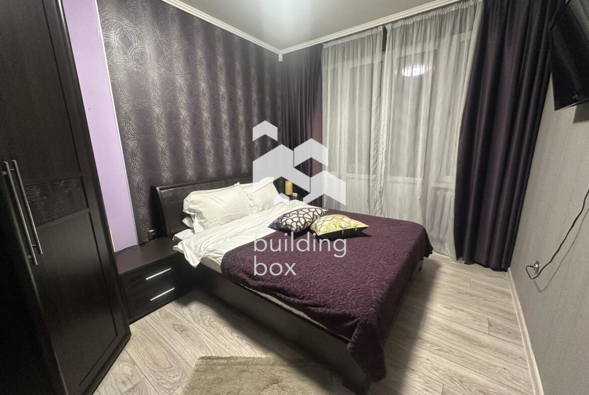 Двустаен апартамент до Докторска градина - 0