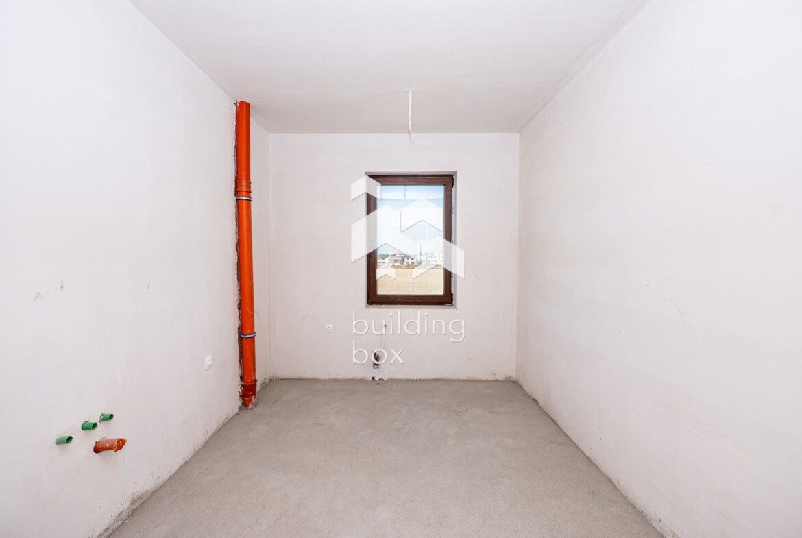 Къща с акт 16 - 0