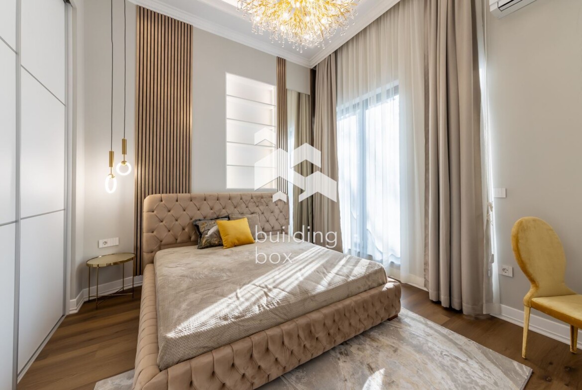 Бутиков тристаен апартамент в град Варна - 0