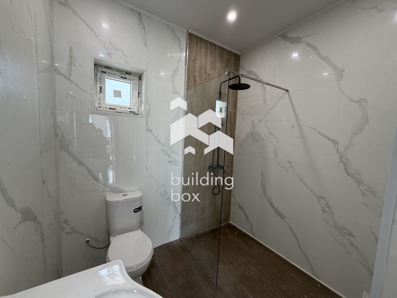 Тристаен апартамент - кв.Гагарин, довършен до ключ! - 0