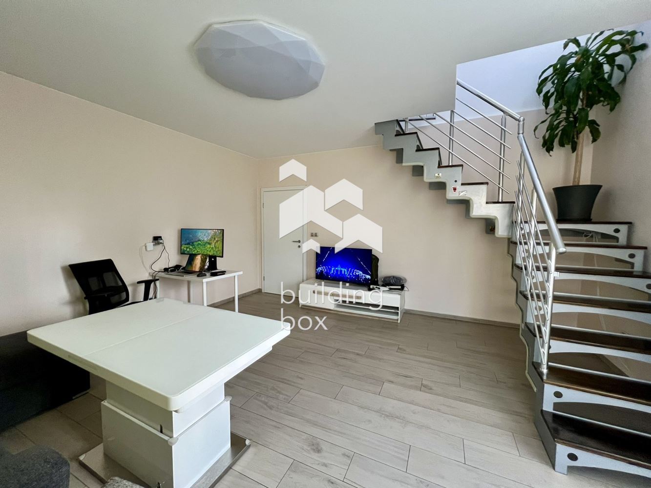 Мезонет – кв. Младост 2