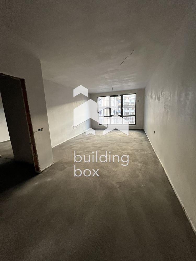 Двустаен апартамент в Смирненски - 0