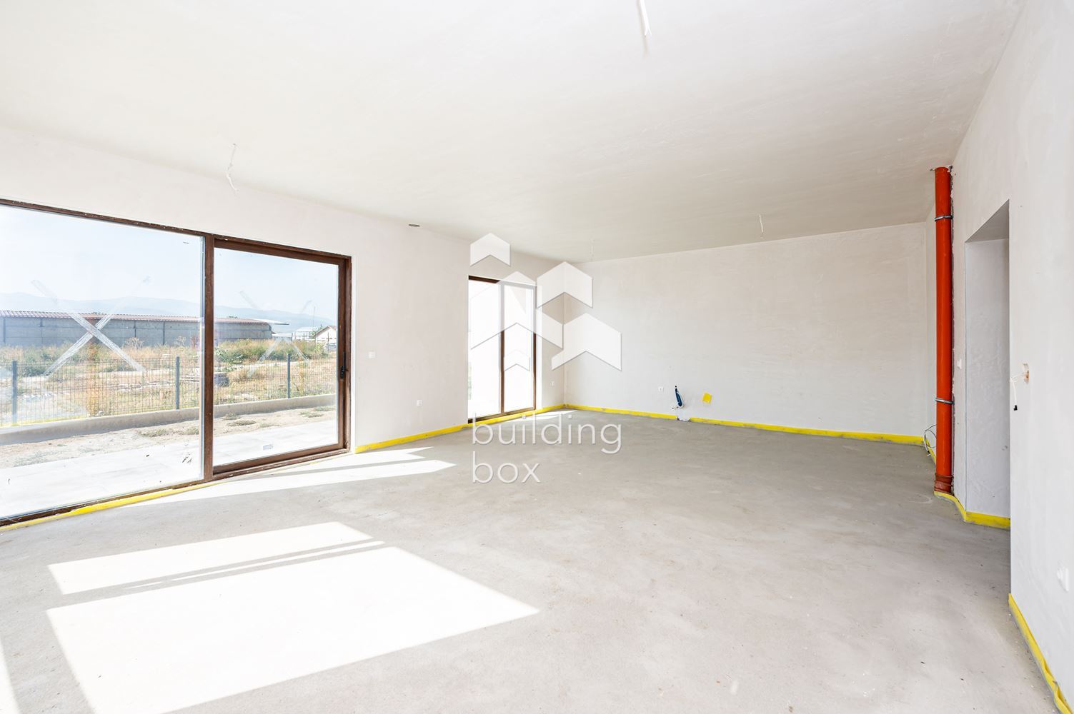 Къща с акт 16 - 0