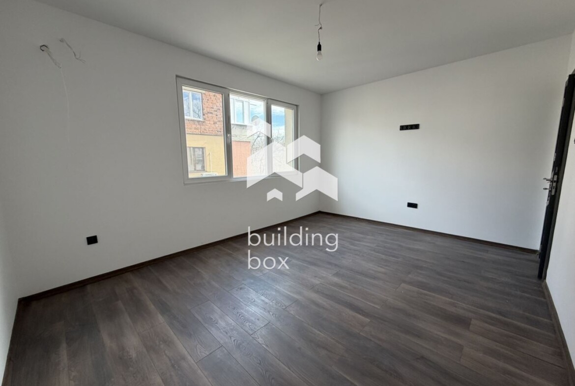 Тристаен апартамент - кв.Гагарин, довършен до ключ! - 0