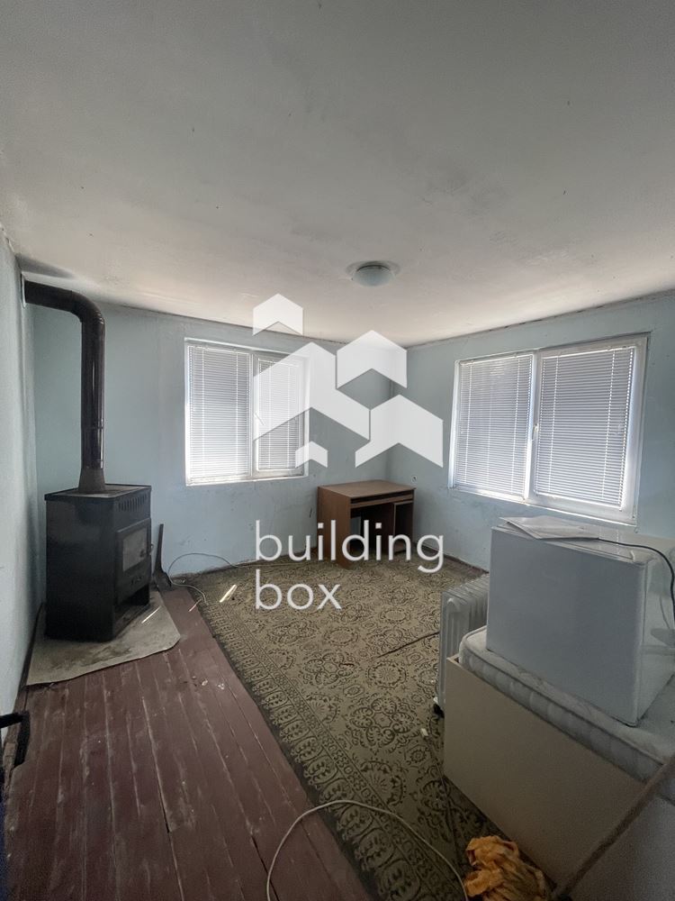 Парцел - Дворно място в с.Рогош - 0