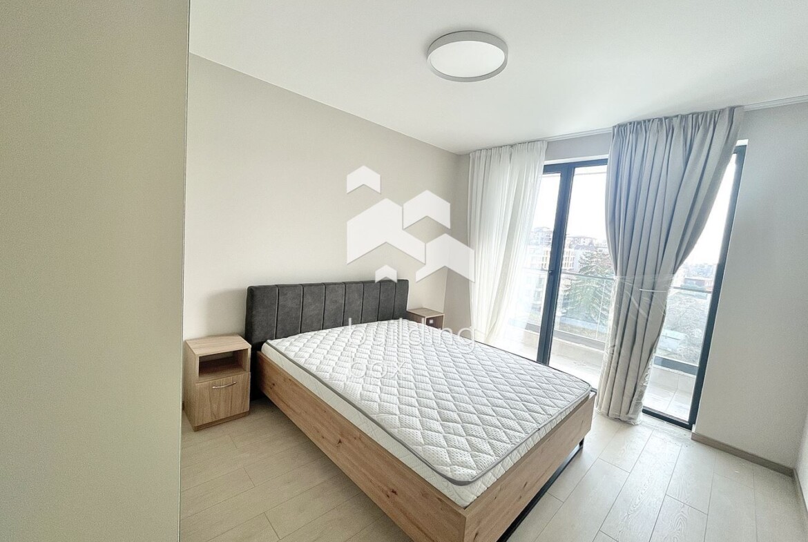 НОВ напълно обзаведен двустаен апартамент с ПАРКОМЯСТО в кв. Бриз - 0