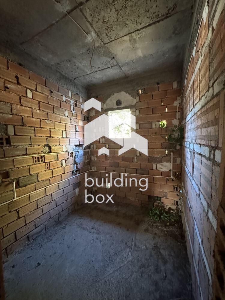 Двуетажна къща в с.Желязно - 0