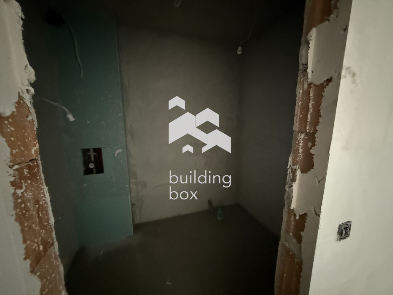 Двустаен апартамент в ж.к. Люлин 4 - 0