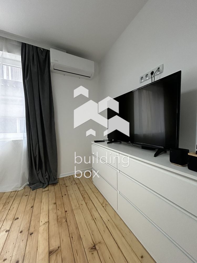 Двустаен апартамент - Център - 0