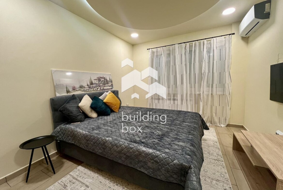 Едностаен апартамент в Оборище - 0