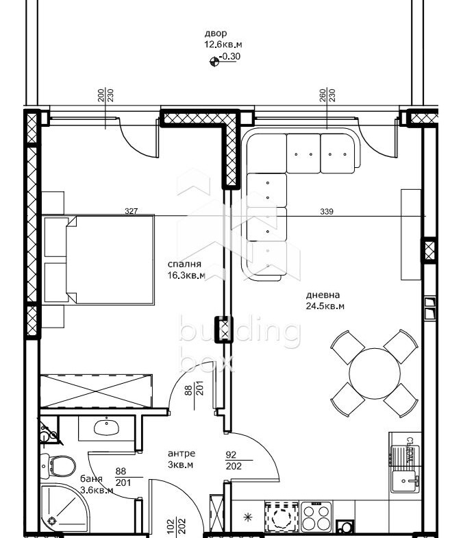 Двустаен апартамент с двор - 0