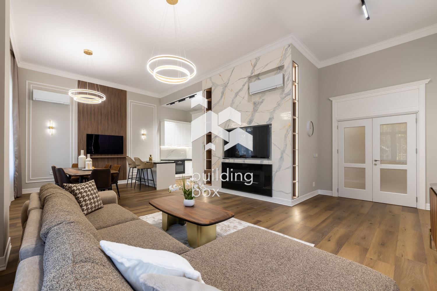 Бутиков тристаен апартамент в град Варна