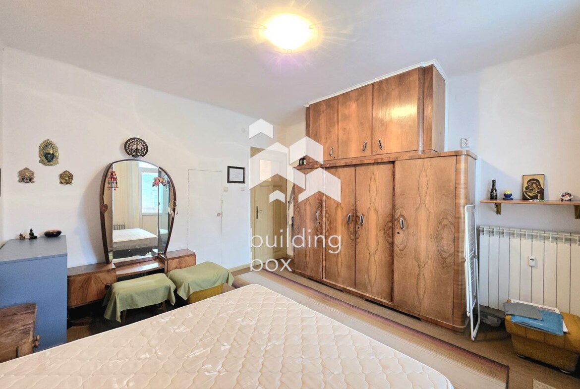 Тристаен апартамент в сърцето на столицата - ул. „Уилям Гладстон“, до бул. „Витоша“ - 0