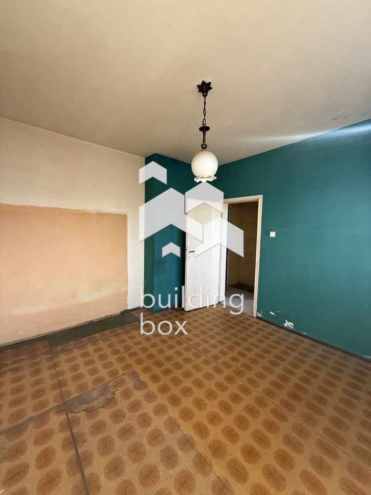 Двустаен апартамент в кв. Христо Смирненски - 0