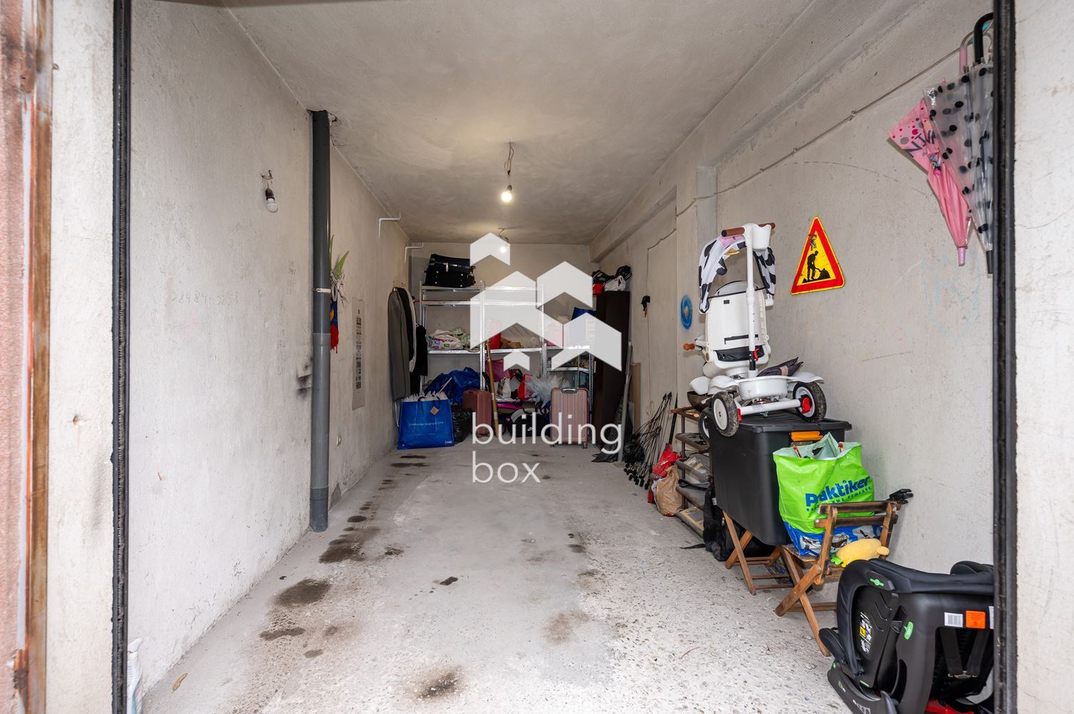 Тристаен апартамент с гараж - 0