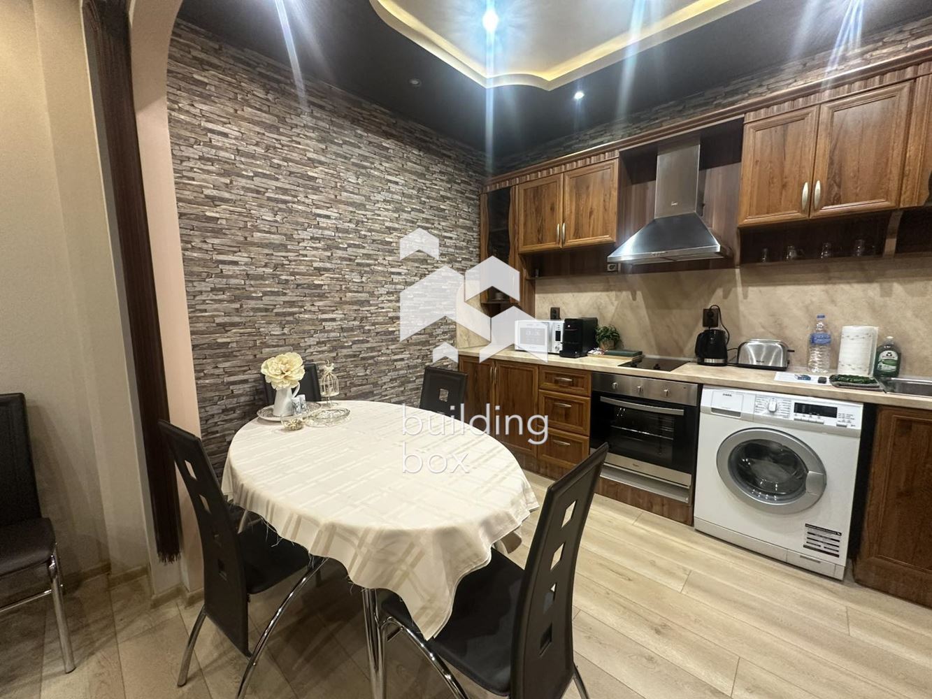 Двустаен апартамент до Докторска градина