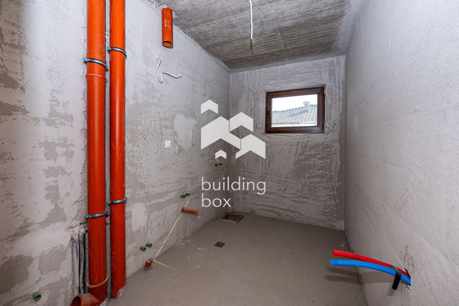 Къща с акт 16 - 0