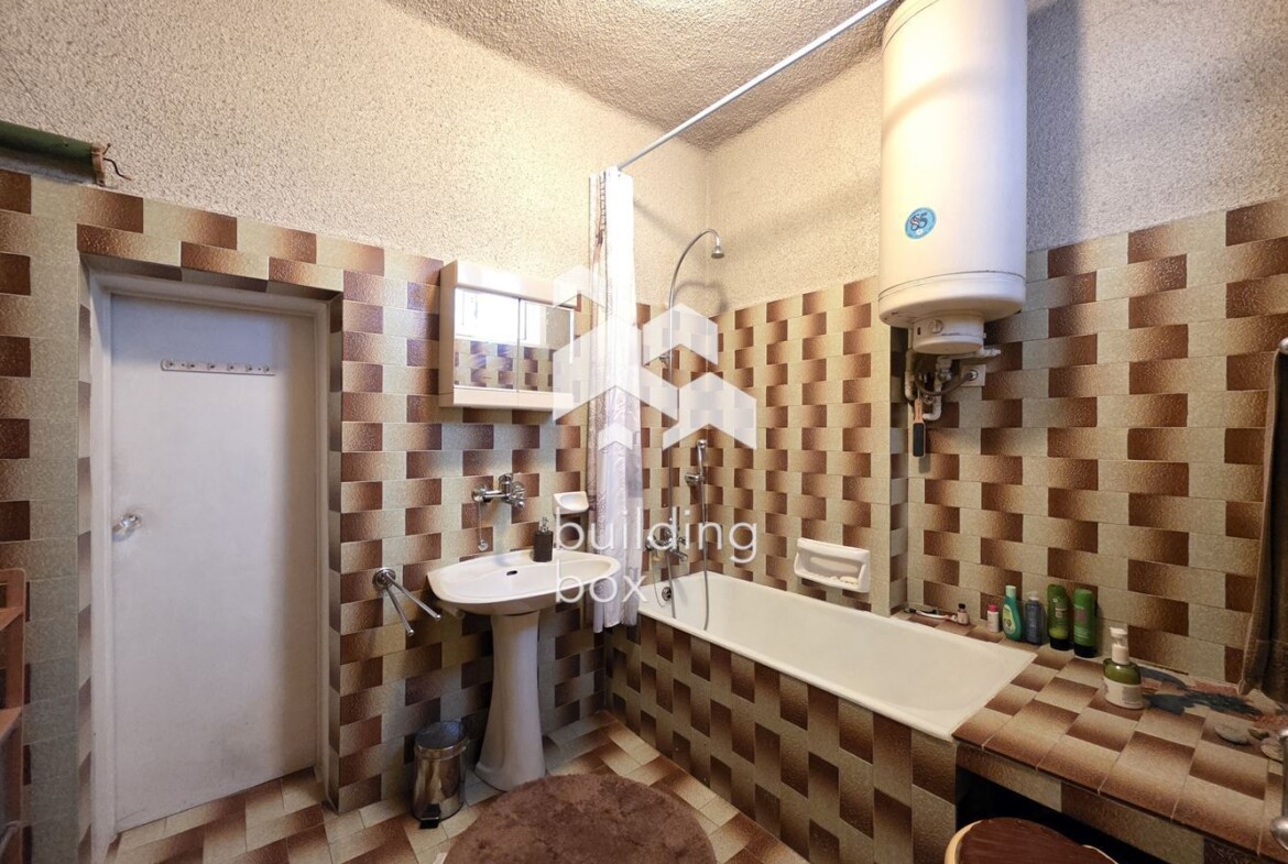 Тристаен апартамент в сърцето на столицата - ул. „Уилям Гладстон“, до бул. „Витоша“ - 0