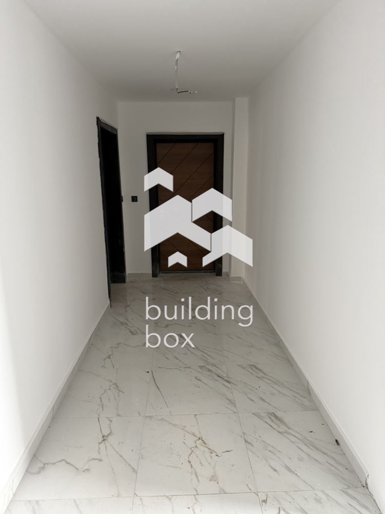 Двустаен апартамент в ж.к. Люлин 4 - 0