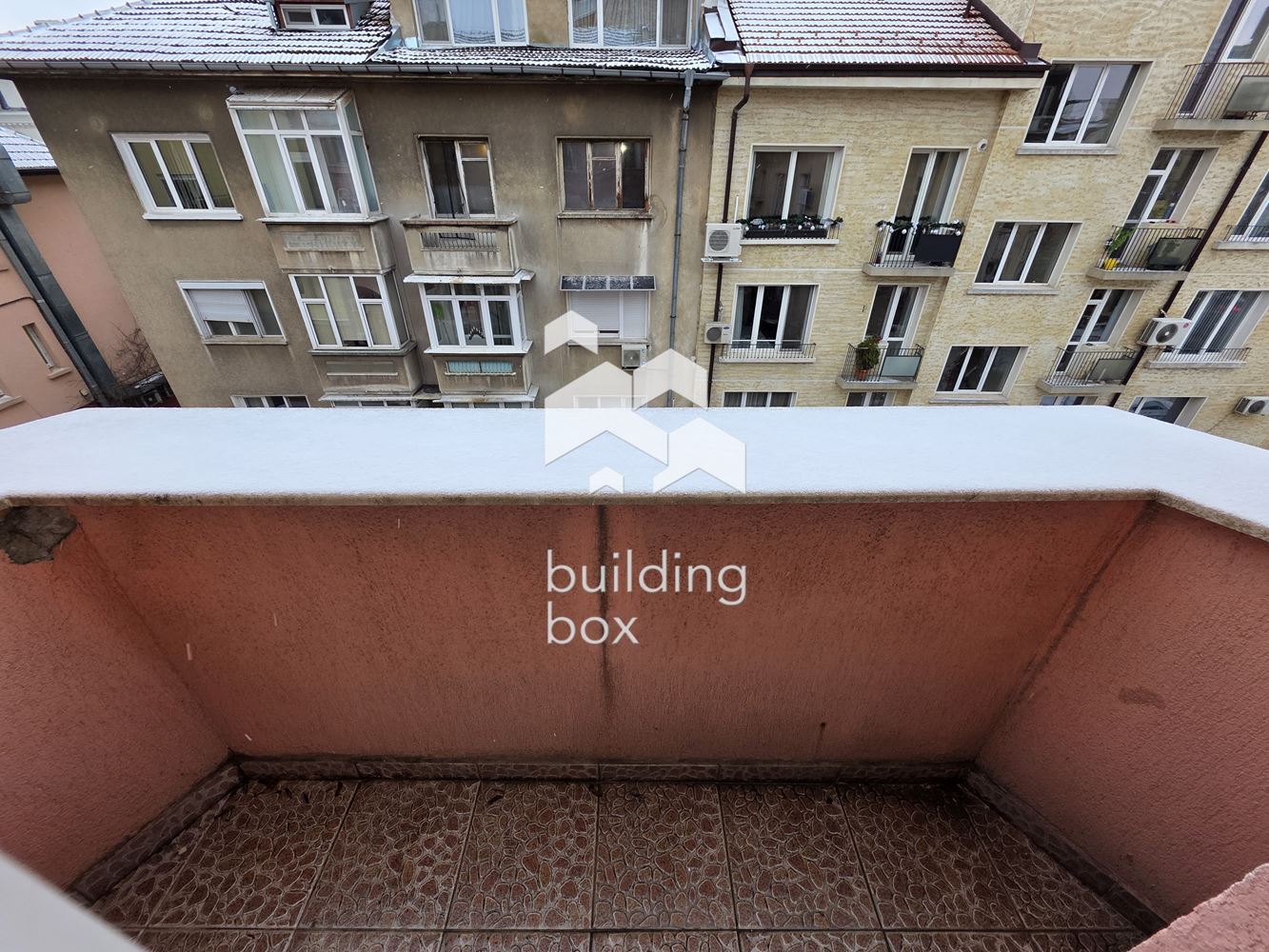 Тристаен апартамент в сърцето на столицата - ул. „Уилям Гладстон“, до бул. „Витоша“ - 0