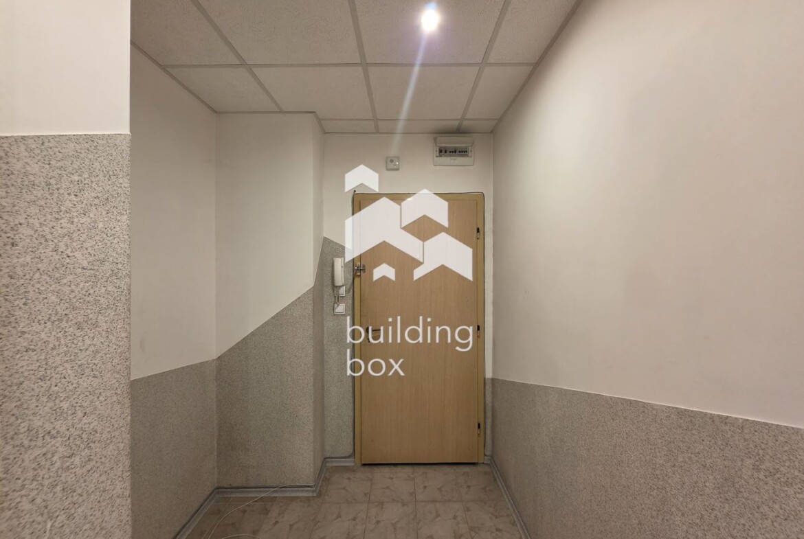 Тристаен апартамент под наем в Дружба 2 - 0